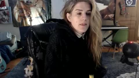 Katie online show from February 2026 05:28:02 AM