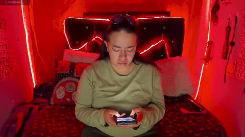 SHARON  KATIEE online show from November 2025 01:44:01 PM