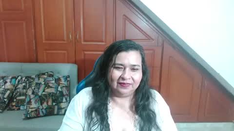 Katiuka online show from June 2026 02:04:02 PM