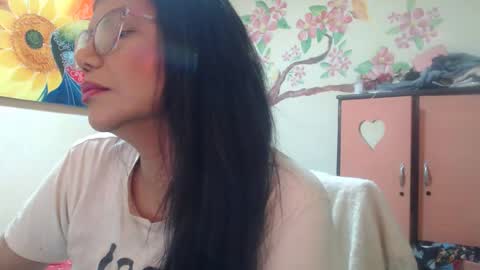 katiusca_horny2 online show from November 2025 11:32:02 AM
