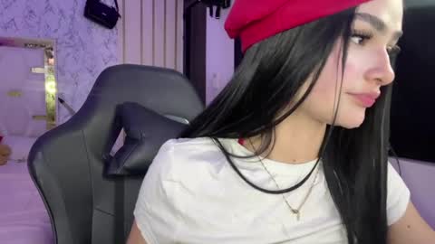Snapshot of katleen_v chatting on June 2026 01:00:01 AM Katleen. online show from June 2026 01:00:01 AM