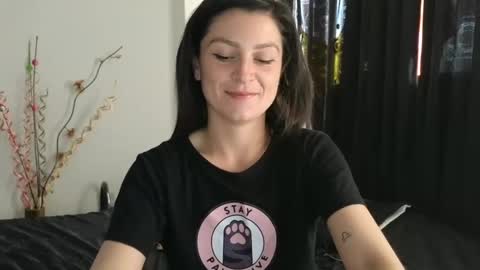 katalina online show from February 2025 09:20:02 PM