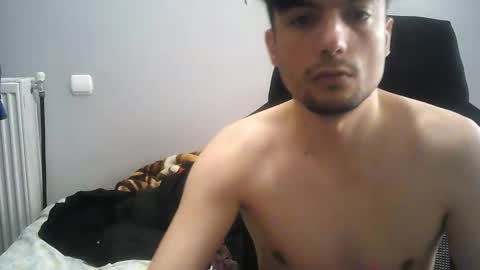 EMO online show from April 2026 08:42:01 AM