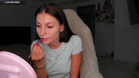 Snapshot of katrin_fit chatting on January 2025 12:16:02 PM Katrin online show from January 2025 12:16:02 PM