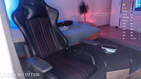 Snapshot of katrin_fox chatting on February 2026 04:28:02 PM pvt open online show from February 2026 04:28:02 PM