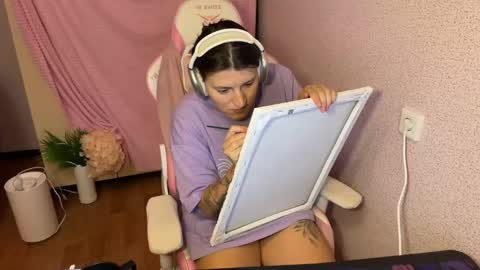   naked in pvt show 100 tk online show from November 2025 05:00:02 PM