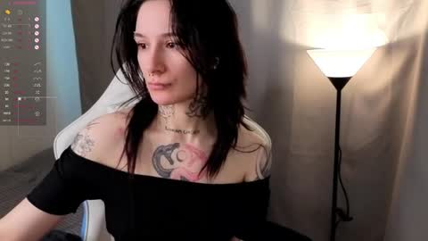 katrina_h0w online show from May 2026 03:48:02 AM