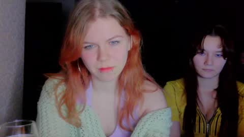 katrine_ine online show from November 2025 04:40:01 PM