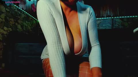 KatrineDenev online show from November 2025 04:54:01 PM