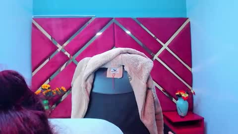 Snapshot of kattalella_luck chatting on November 2025 03:45:02 AM kattalella luck online show from November 2025 03:45:02 AM