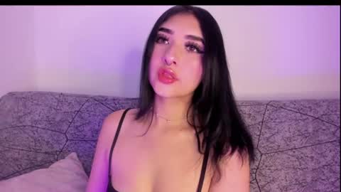 Snapshot of kattengel_ chatting on June 2026 12:37:01 AM Kat online show from June 2026 12:37:01 AM