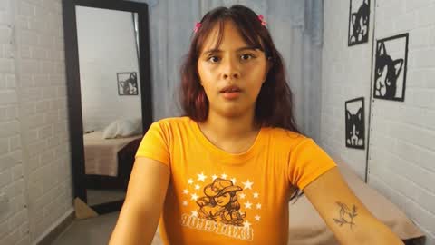 kattia online show from February 2025 10:21:02 PM