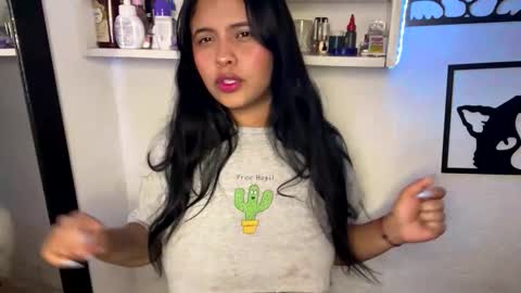 kattia online show from November 2025 02:11:01 AM