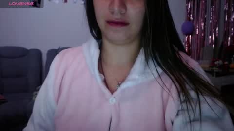 Snapshot of kattie_love chatting on February 2025 07:02:02 AM kattie online show from February 2025 07:02:02 AM