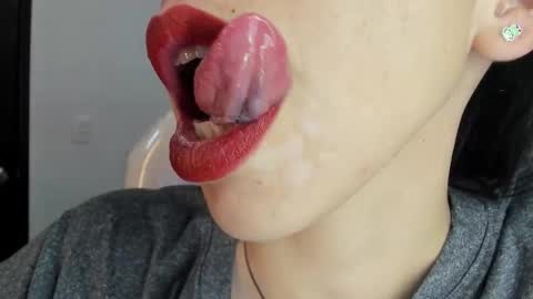 Katty online show from January 2026 08:23:02 PM