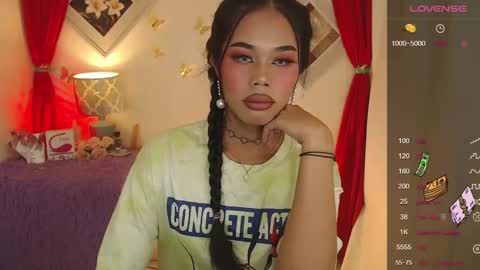 Camilla online show from March 2025 03:56:01 PM