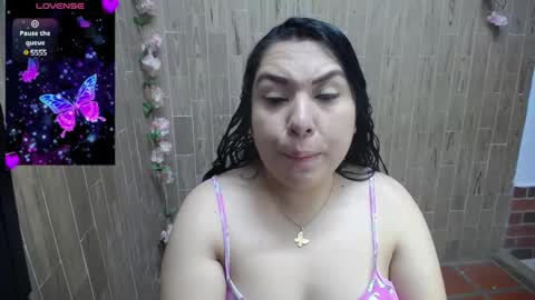 Snapshot of katy2425 chatting on March 2025 01:59:02 PM Katy online show from March 2025 01:59:02 PM