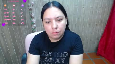 Snapshot of katy2425 chatting on November 2025 08:25:01 AM Katy online show from November 2025 08:25:01 AM