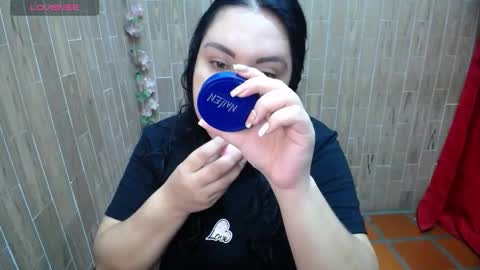 Snapshot of katy2425 chatting on January 2026 12:56:01 AM Katy online show from January 2026 12:56:01 AM