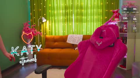 Katy      -    online show from February 2025 05:46:02 AM