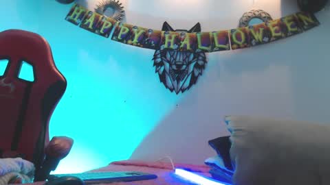 Katy Van online show from October 2025 08:50:02 PM