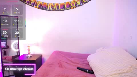 Katy Van online show from October 2025 08:37:01 AM