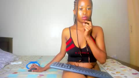 Katy online show from October 2025 07:47:01 PM