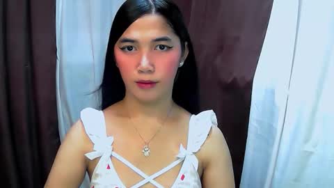 Snapshot of katya_ivelle chatting on September 2025 05:45:02 AM Ur sweet katya online show from September 2025 05:45:02 AM