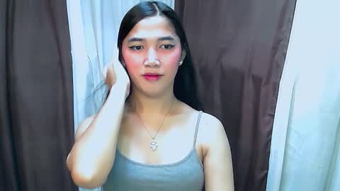 Snapshot of katya_ivelle chatting on October 2025 04:05:02 PM Ur sweet katya online show from October 2025 04:05:02 PM
