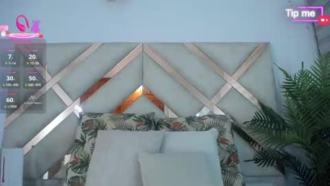 Katya Ruiz online show from October 2025 04:25:02 AM