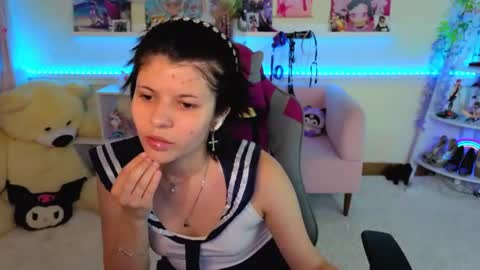 Snapshot of katyazaitseva chatting on June 2026 06:25:02 PM Katya online show from June 2026 06:25:02 PM