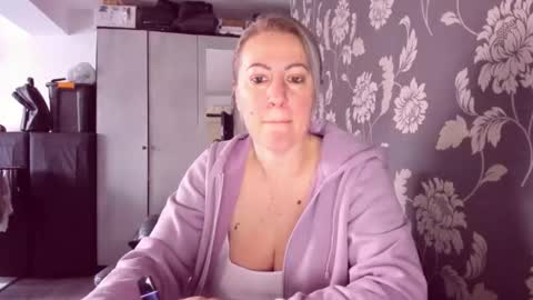 Katy online show from February 2026 01:51:02 PM