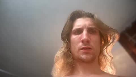 Snapshot of kavod214 chatting on December 2024 10:39:02 PM Anton online show from December 2024 10:39:02 PM