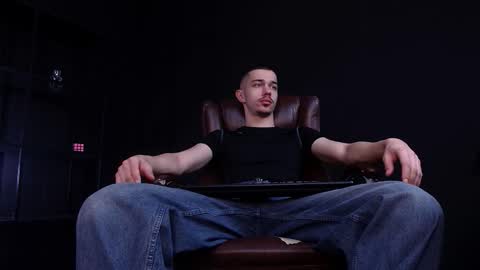 Snapshot of kaydendrew chatting on January 2026 03:09:01 AM KaydenDrew online show from January 2026 03:09:01 AM