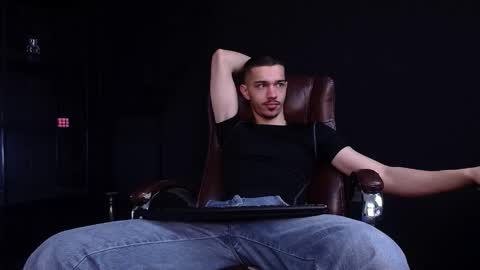 Snapshot of kaydendrew chatting on January 2026 05:42:01 AM KaydenDrew online show from January 2026 05:42:01 AM