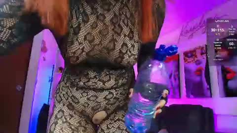 Snapshot of kayilyn chatting on June 2026 11:58:01 AM CAMILA online show from June 2026 11:58:01 AM