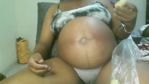 kaylanectah online show from November 2025 02:04:01 PM