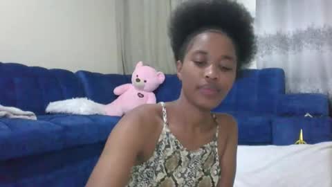 kaylar online show from November 2025 02:59:01 AM