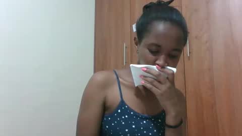 kaylar online show from April 2026 05:18:01 PM