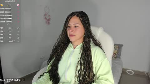 INSTAGRAM AND TW 11kayle online show from December 2024 09:45:01 PM