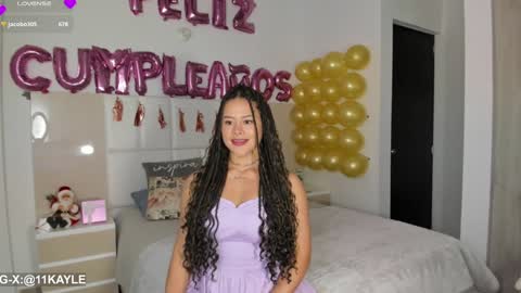 INSTAGRAM AND TW 11kayle online show from December 2024 12:05:01 AM