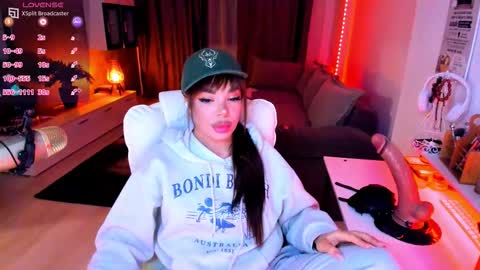 kaylee online show from March 2026 05:18:01 PM