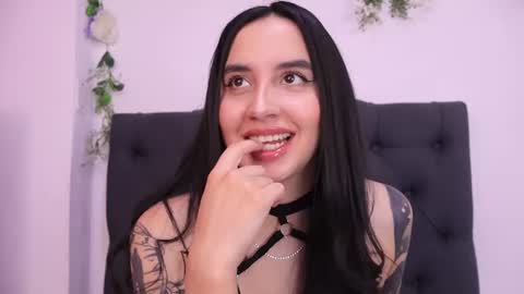 Snapshot of kaylee_lee chatting on July 2026 04:00:02 AM kaylee_lee online show from July 2026 04:00:02 AM