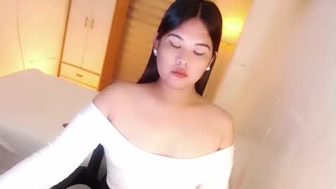 Snapshot of kayleepinay chatting on October 2025 10:26:02 PM Y O U R F U T U R E K A Y L E E online show from October 2025 10:26:02 PM