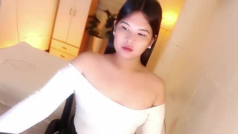 Snapshot of kayleepinay chatting on November 2025 03:45:02 PM Y O U R F U T U R E K A Y L E E online show from November 2025 03:45:02 PM