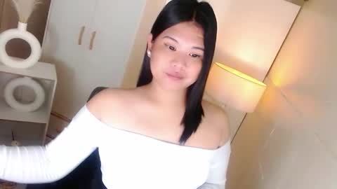 Y O U R        F U T U R E       K A Y L E E  online show from February 2026 04:29:01 PM