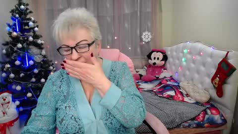 kaylesmoll online show from January 2025 10:30:02 PM