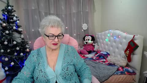 kaylesmoll online show from January 2025 05:16:01 AM