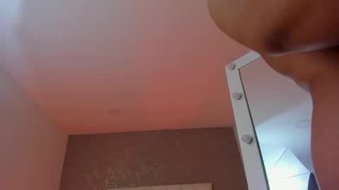 kayliebrooks online show from November 2025 06:28:02 PM