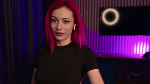 Snapshot of kaylierosse chatting on February 2026 06:25:02 PM KaylieRosse online show from February 2026 06:25:02 PM